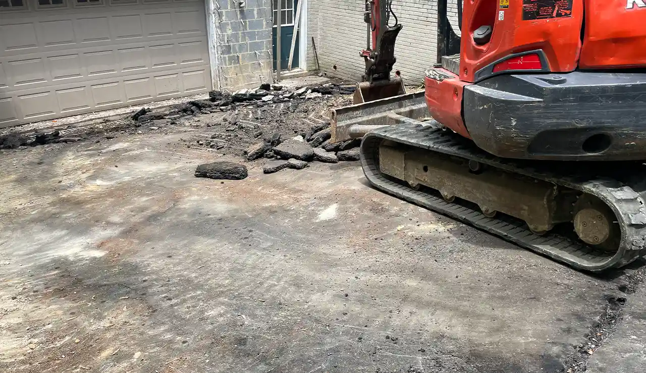 We provide Professional Demolition Services throughout Annapolis, Maryland, we specialize in custom, exterior and interior demolition for residential and commercial properties.