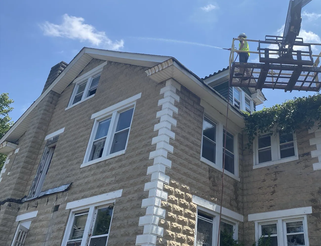 Next-Day-Demolition-Partial-or-Selective-Demolition-of-a-Residential-House-Before.webp Partial or Selective Demolition of a residential house. (Before Image)