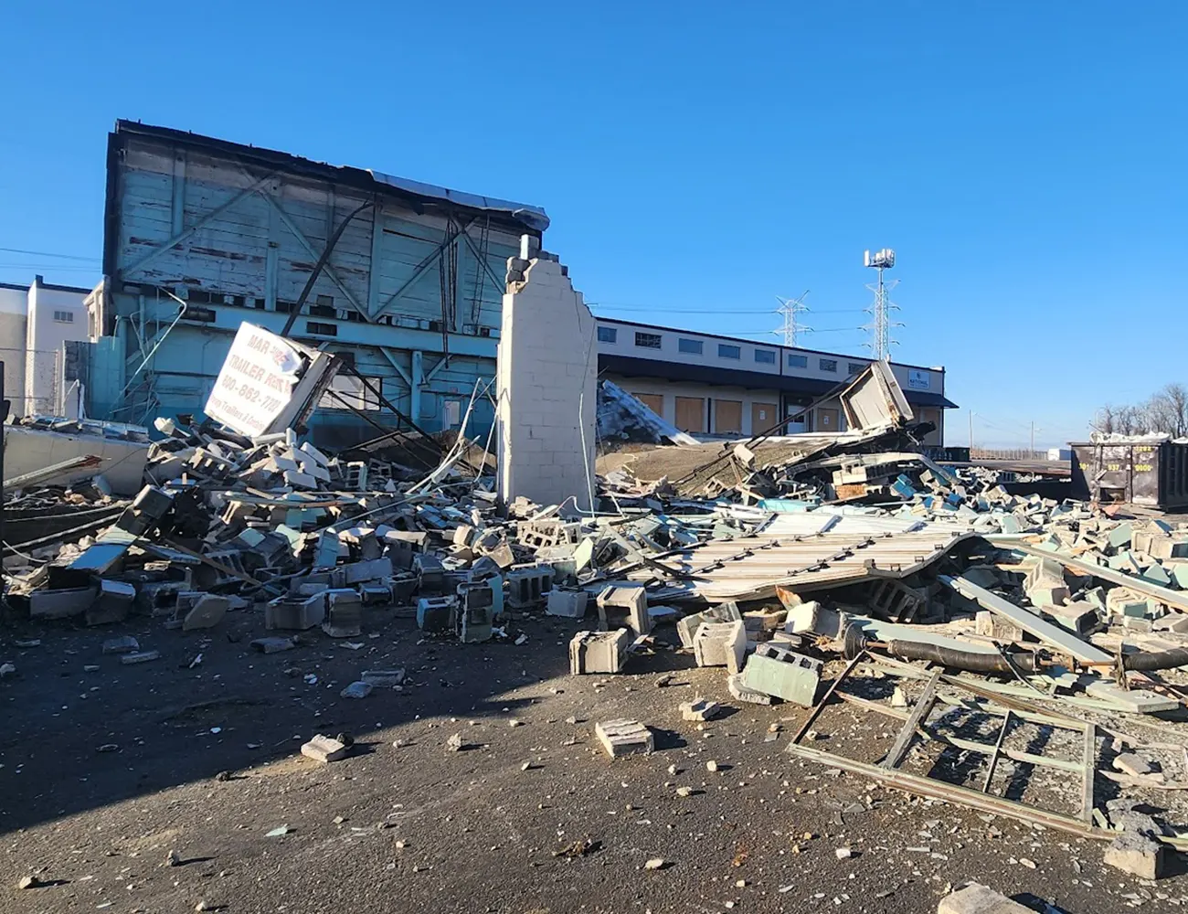 Next-Day-Demolition-Warehouse-Recent-Project-Commercial-Demolition-Before.webp Before image of a commercial property we demolished (Complete or Full Warehouse Demolition).
