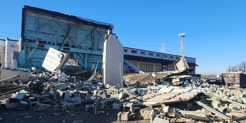 Demolition Company and Contractor in %customfield(geo-page-location)%, %customfield(town_state_abbreviation)%%customfield(state_abbreviation)% Demolition Contractor and Company serving Bowie, Maryland homeowners.