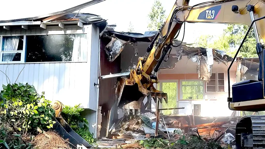 Demolition Company and Contractor in %customfield(geo-page-location)%, %customfield(town_state_abbreviation)%%customfield(state_abbreviation)% Demolition services in Hillsboro, Virginia