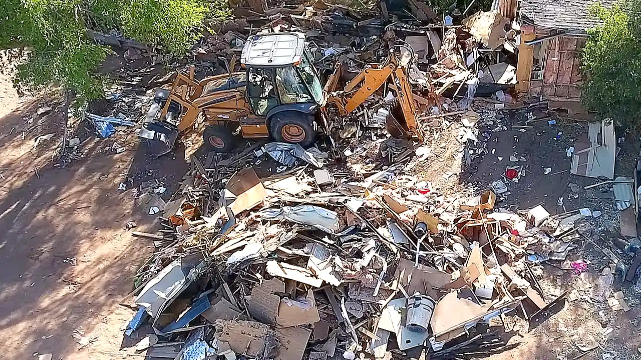 We offer Trailer Removal and Mobile Home Demolition Services in MD, VA, DE, DC and surrounding areas.